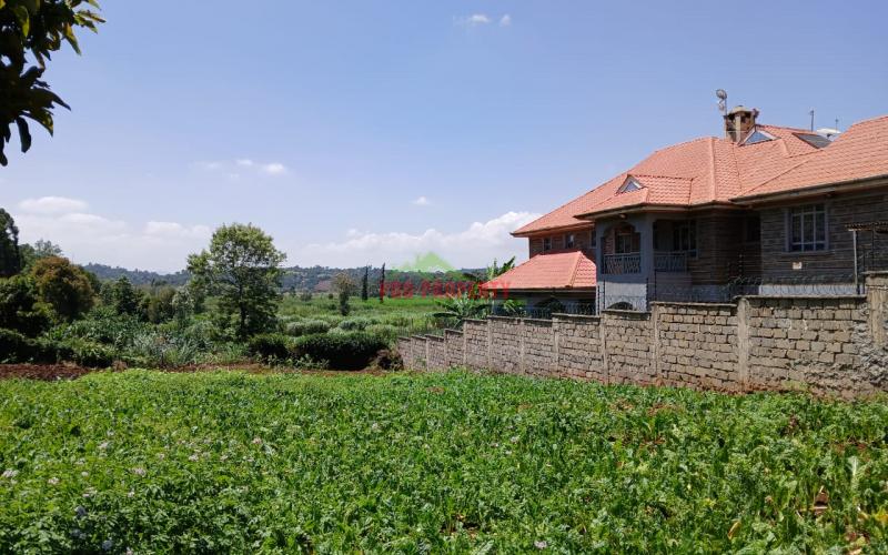 1/4acre Residential Plot For Sale