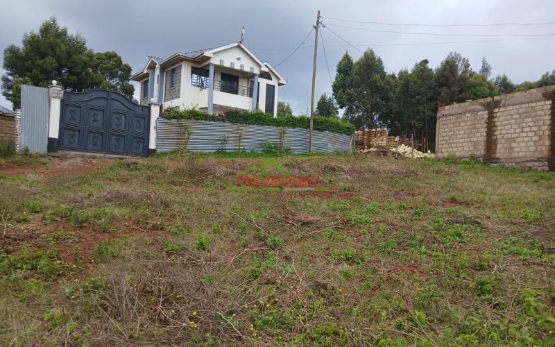 Prime Residential 50x100fts plot for sale in kamangu