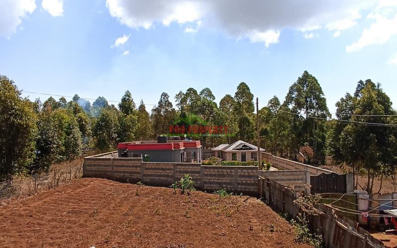 Semi-complete 4 Bedroom House For Sale In Kamangu, California Estate.