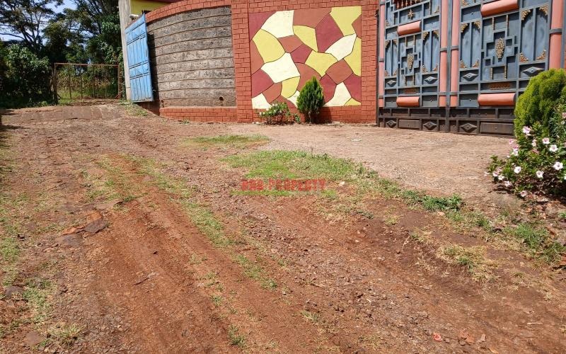 Prime  100 By  100 Ft  Residential Plot For Sale In Kikuyu,muguga- Thamanda  Area