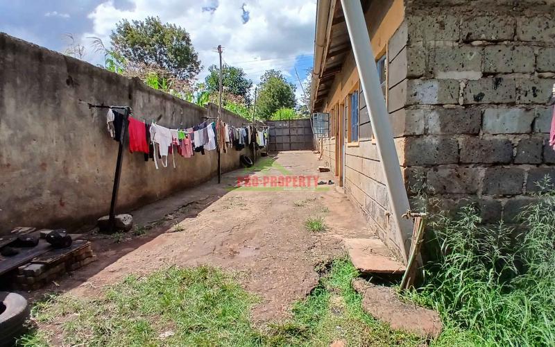 Prime 50 By 100 Commercial Plot  For Sale In  Ruaka ,muchatha Area