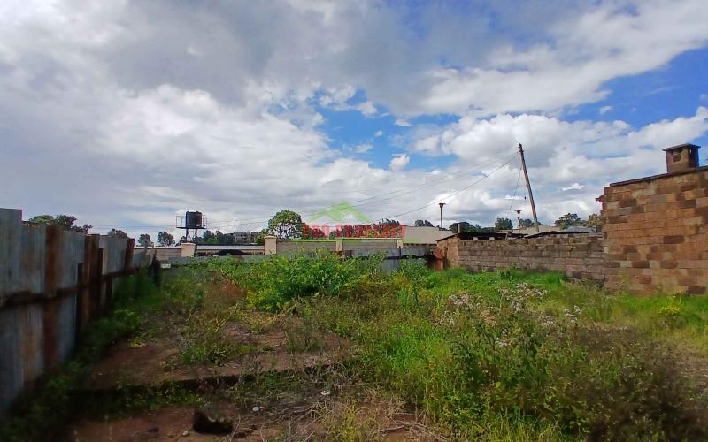 PRIME 40 BY 80 FT  COMMERCIAL PLOT FOR SALE IN KIKUYU,THOGOTO
