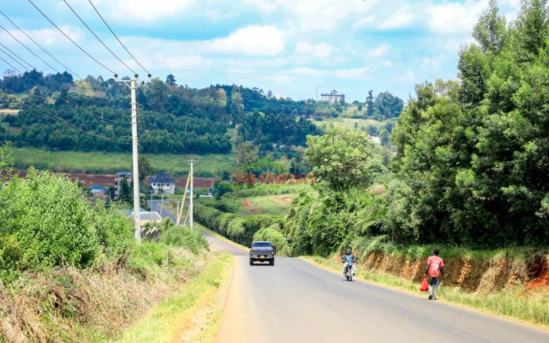 Prime Commercial Plot Touching Tarmac For Sale In Kikuyu,ondiri