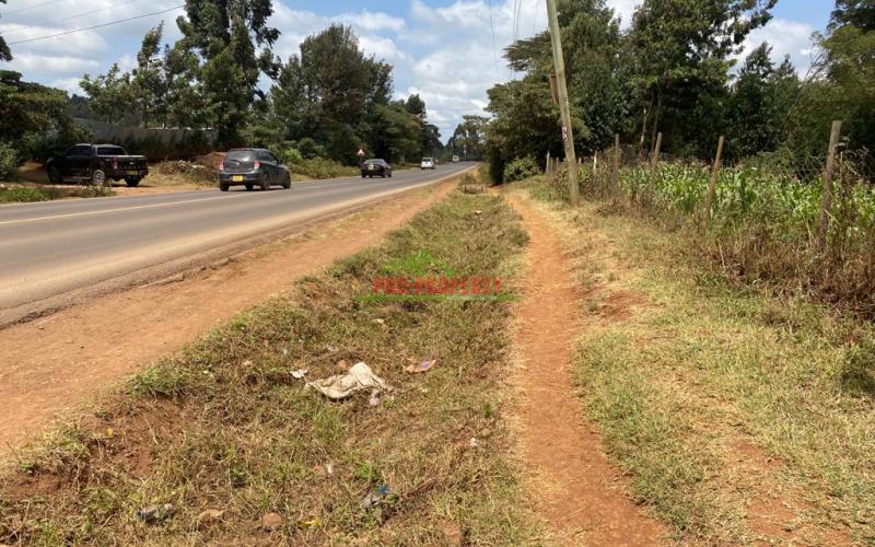 Corner Plot For Sale Touching Tarmac In Kikuyu, Gikambura.