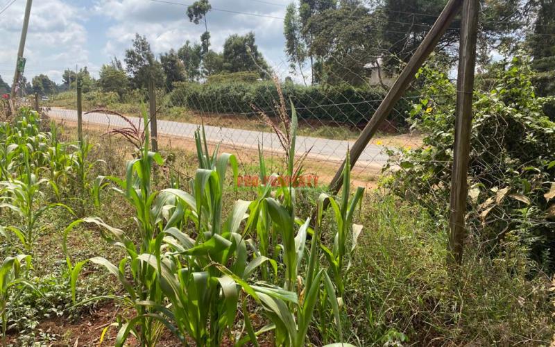 Corner Plot For Sale Touching Tarmac In Kikuyu, Gikambura.