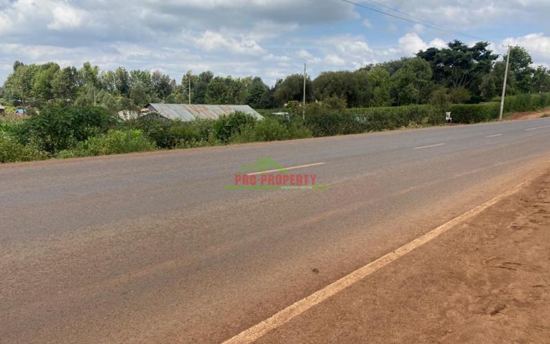 Plot For Sale On Tarmac In Kikuyu, Thigio.