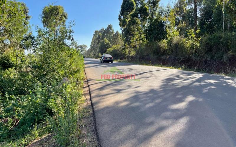 Prime Plot For Sale Touching Tarmac In Kikuyu, Ondiri.