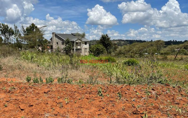 Residential Plot For Sale in Kikuyu, Gikambura.(behind Nairobi Ndogo area)