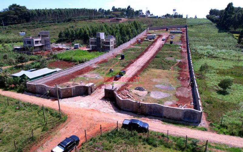 50×100 Controlled gated community for sale in ondiri