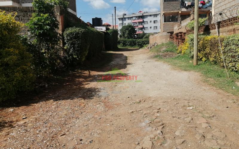 Prime Commercial Plot For Sale in Kikuyu Town.