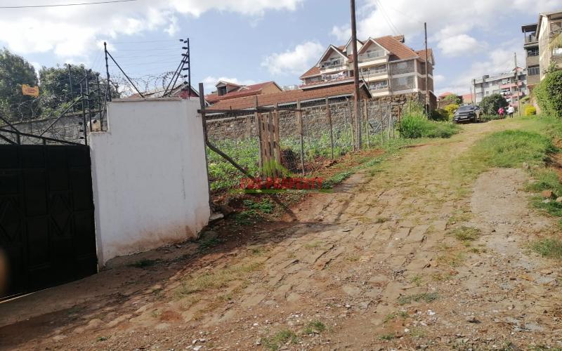 Prime Commercial Plot For Sale In Kikuyu Town.