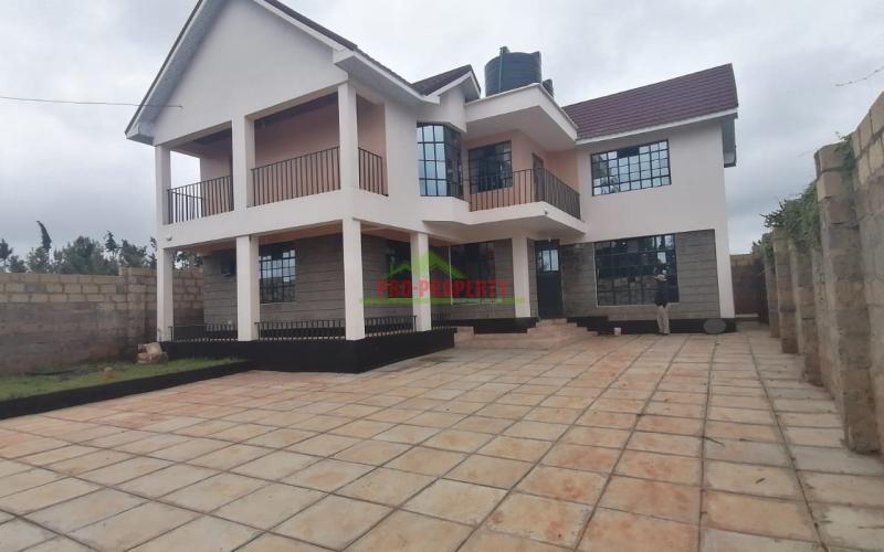5 Bedroom House For Sale In Kikuyu, Ondiri.