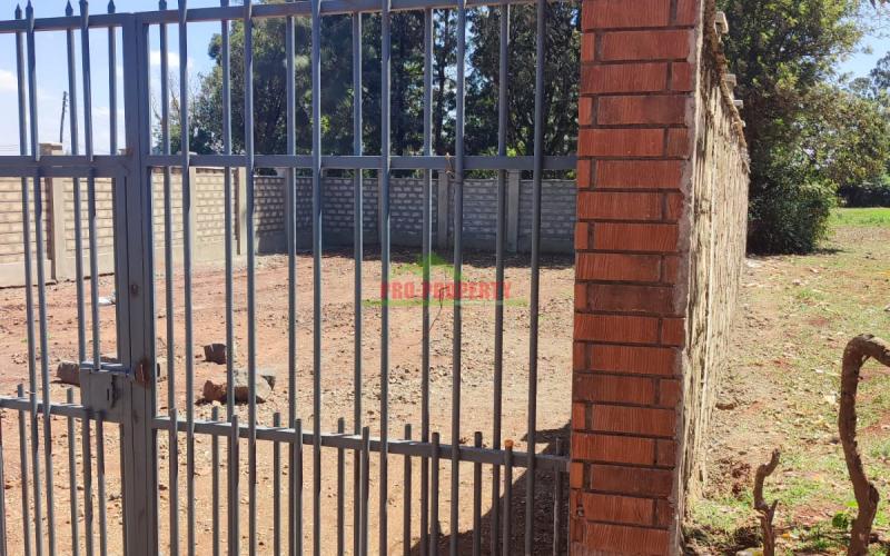 50 By 100ft Commercial Plot For Lease In Thogoto