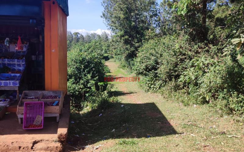 Prime 1/4 Acre Commercial Plot In Thogoto