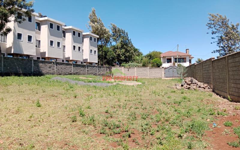 Prime Plot For Townhouses Investment.
