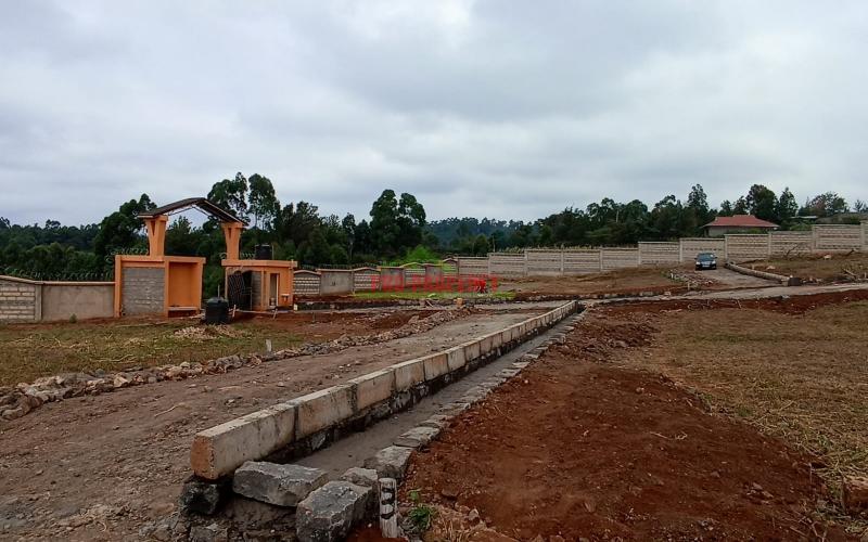 Prime Gated Estate Plots For Sale In Lusigetti (rose Gate Phase 3)