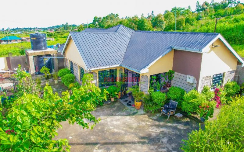 3 Bedroom maisonette for sale