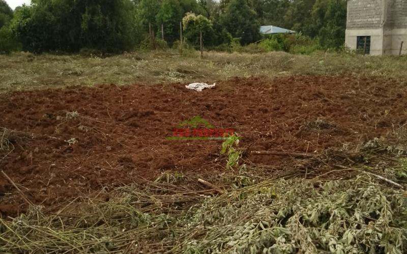 Prime residential 100 by 100 plot for sale