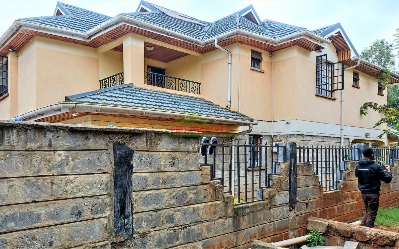 4 Bedroom House For Sale In Kikuyu, Thogoto, In A Gated Community.