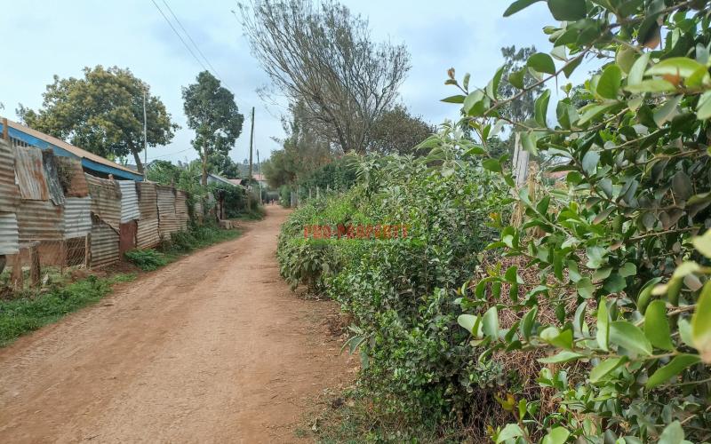 Commercial Touching Tarmac Quarter Acre Plot For Sale In Kikuyu’s Gikambura