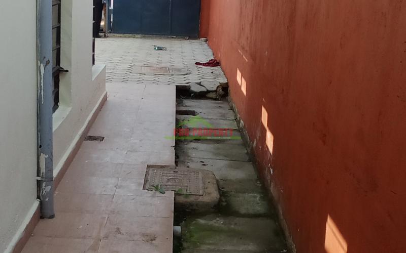 3 Bedroom Bungalow On Sale In Gikambura