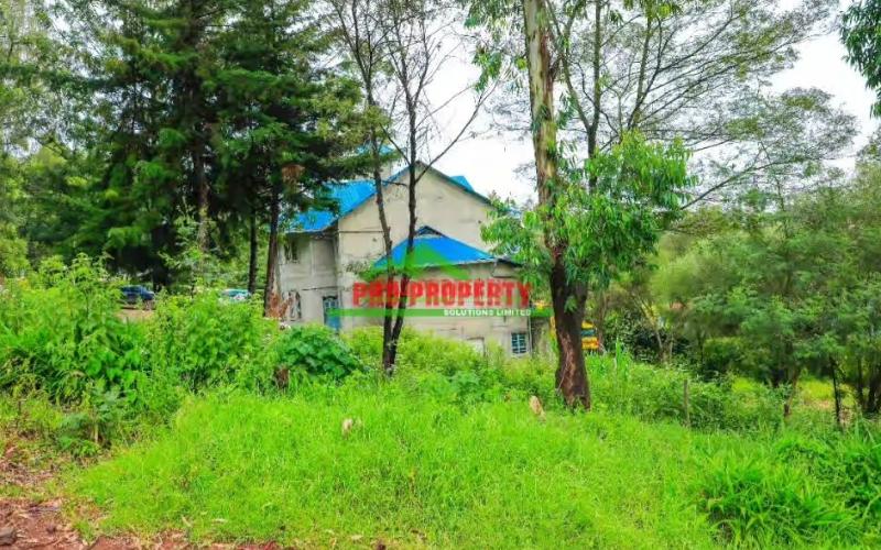 Prime Commercial Plot For Sale In Gitaru - With Ready Title Deed