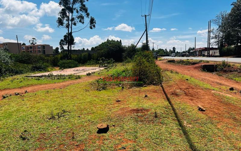 Commercial 100 By 100 Fts Plot For Sale Fronting The Tarmac (thogoto-mutarakwa Road) In Gikambura.