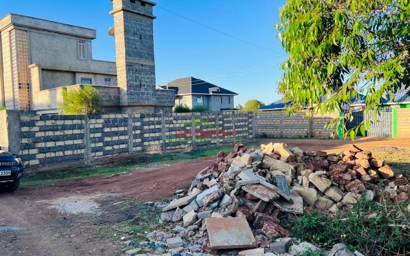 Prime Plot For Sale in Kikuyu.
