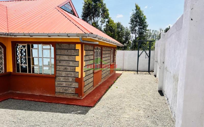 Incomplete 3 Bedroom Bungalow For Sale In Kikuyu, Kamangu.