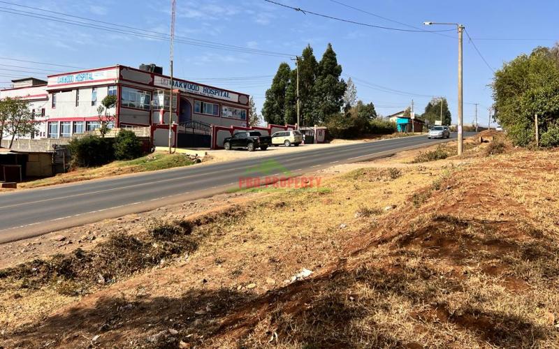 Commercial 50 By 100fts Plot For Sale In Kikuyu, Gikambura (touching Tarmac).