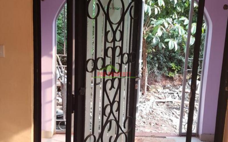 4 Bedroom All En-suite Maisonette For Sale Along Waiyaki Way In Kikuyu Sigona.