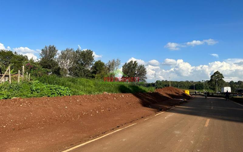 Prime Commercial One Acre Block Land For Sale Touching Southern Bypass Tarmac In Kikuyu, Thogoto.