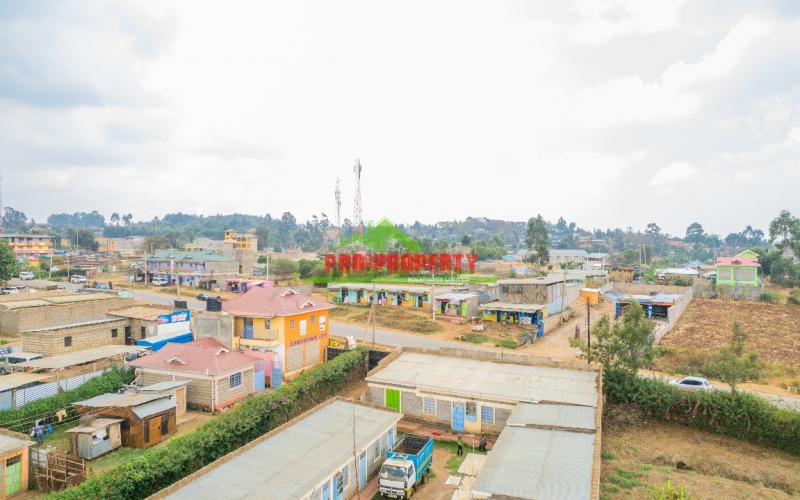 Prime 100*100  Commercial Plot  For  Sale In Kikuyu Kamangu