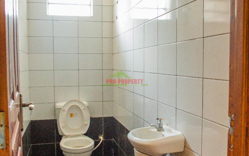 4- Bedroom House For Sale Ina A Gated Commumity   At Thoghoto