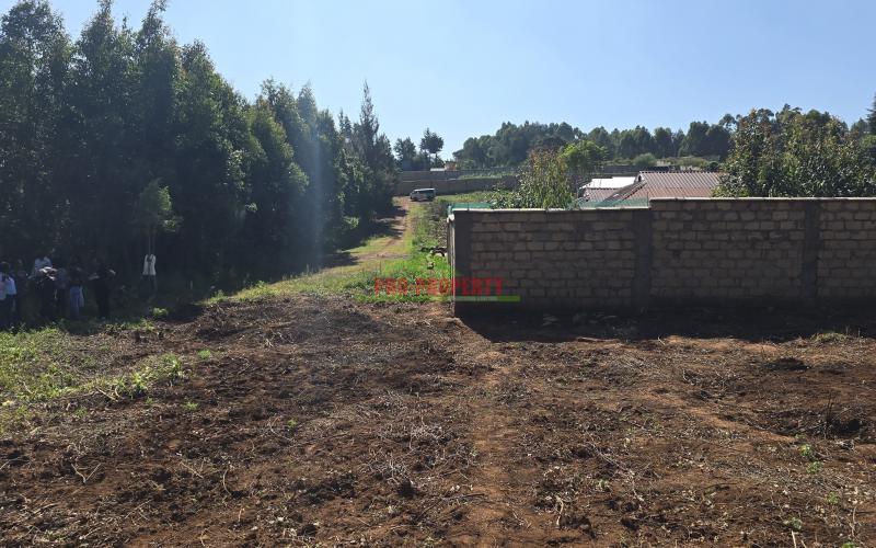 Prime Residential Plot For Sale With A Complete Perimeter Wall