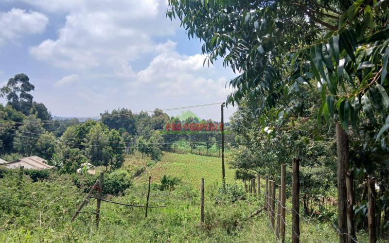 Residential Plots For Sale  (ready To Build And Ready Tittle Deeds)