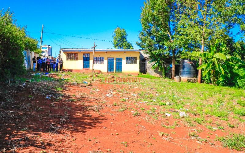 Prime Commercial Plot Touching Tarmac For Sale In Kikuyu, Ondiri