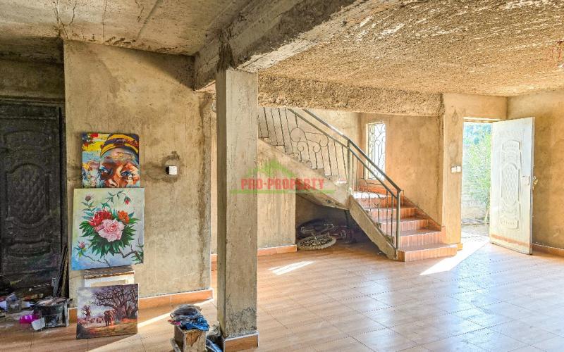 3 Bedroom Flat Roof For Sale In Kikuyu, Thigio