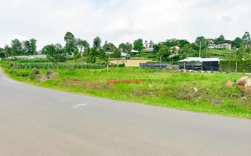 Plots For Sale Touching Tarmac In Kikuyu, Ondiri.