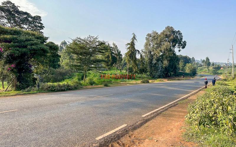 Half Acre Land For Sale On Tarmac In Limuru,mutarakwa