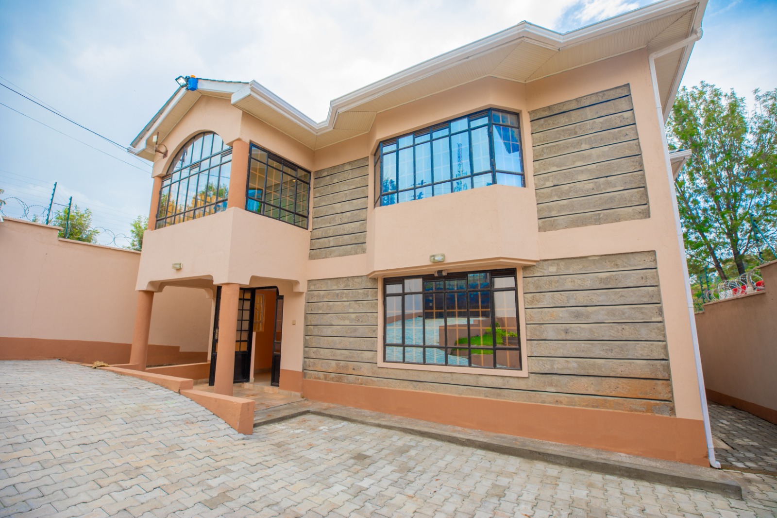 5-bedroom Maisonette For Sale In Kikuyu, Ondiri
