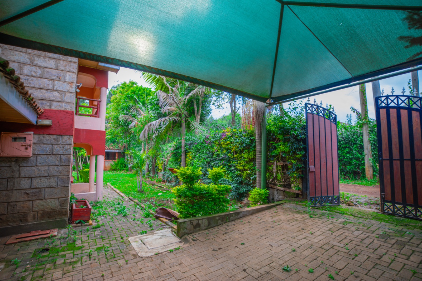 4-bedroom Maisonette For Sale In Sigona Golf Courts, Zambezi