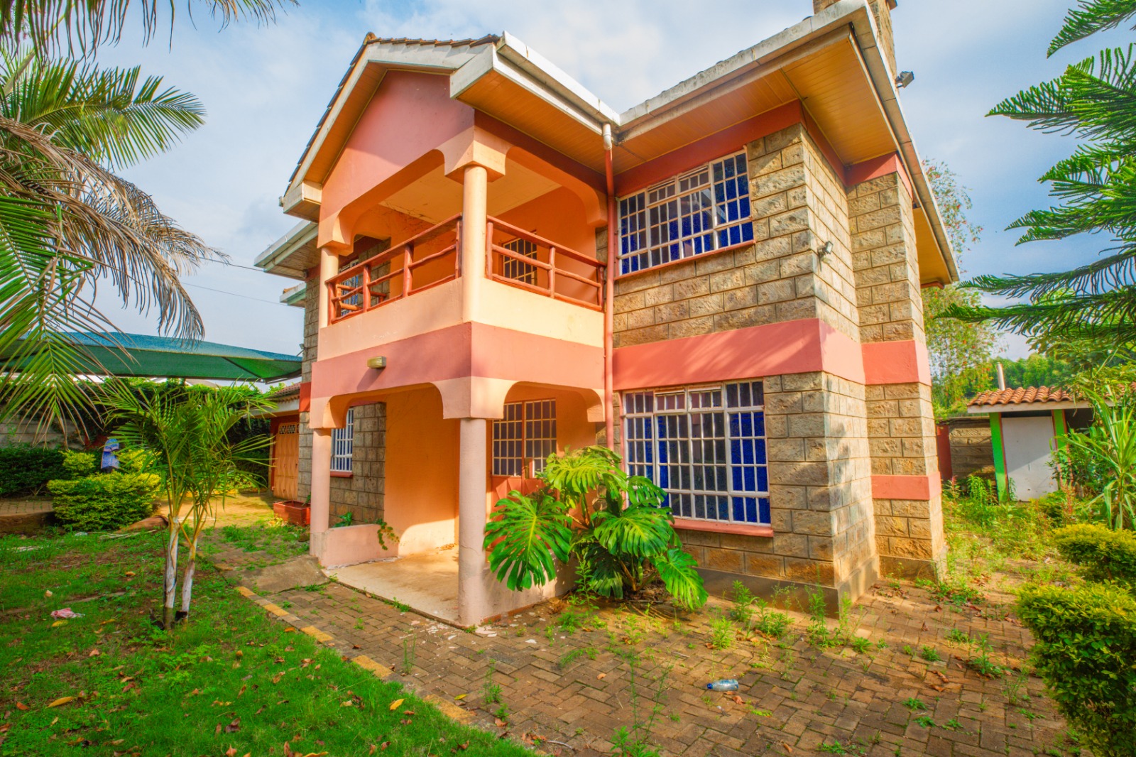 4-Bedroom Maisonette for Sale in Sigona Golf Courts, Zambezi