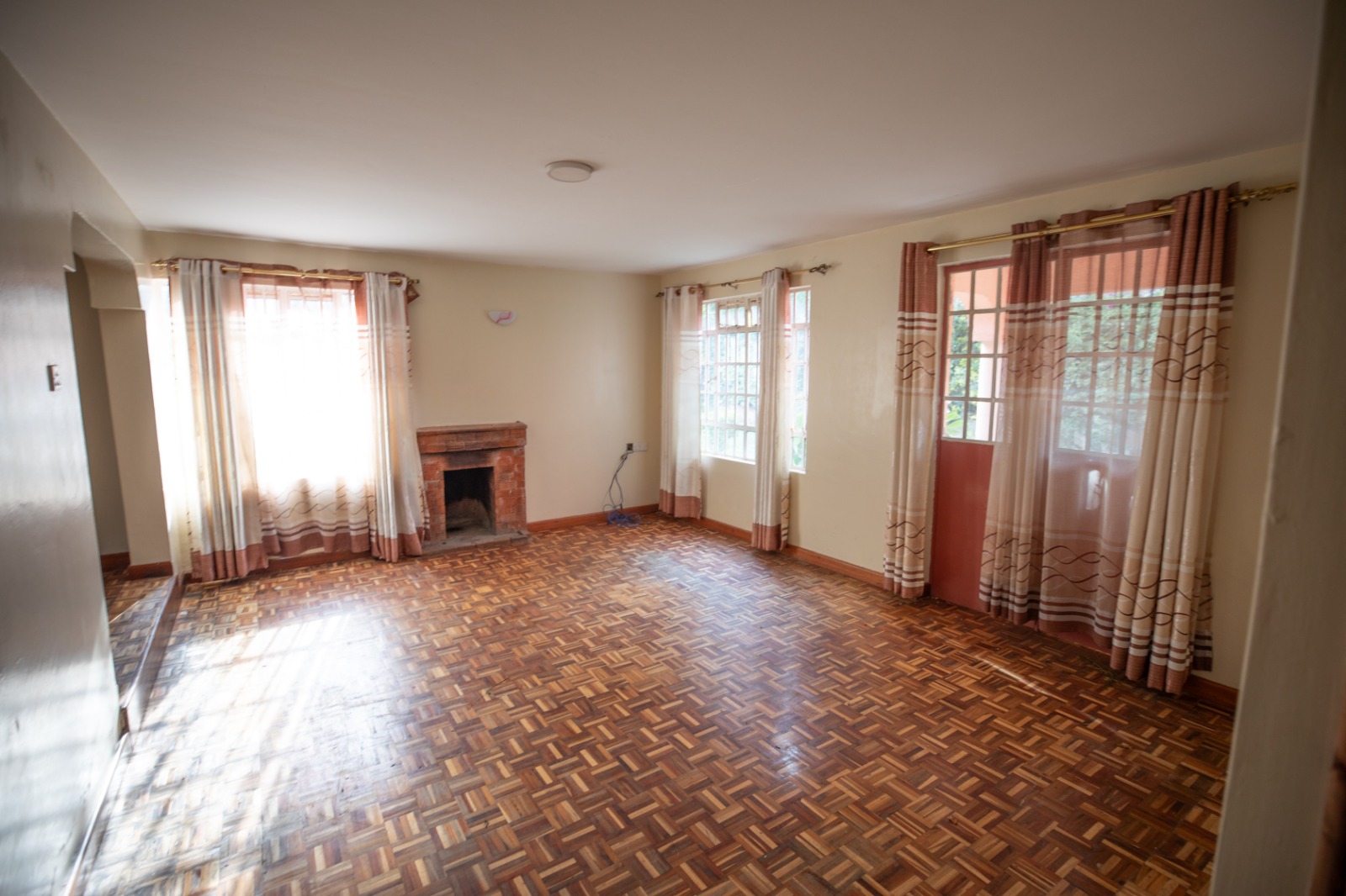 4-bedroom Maisonette For Sale In Sigona Golf Courts, Zambezi